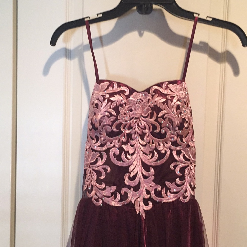Prom Dress - Picture 4 of 7